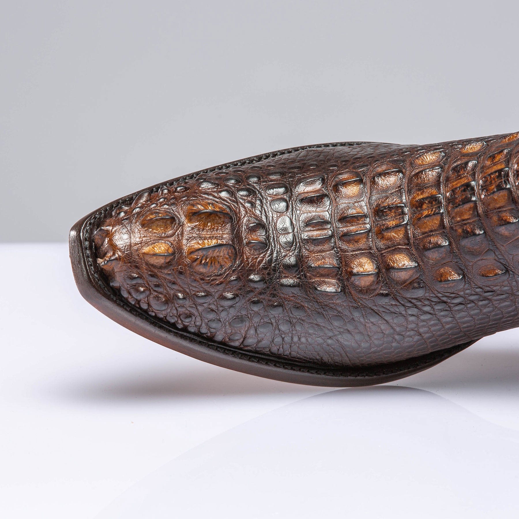 3 Piece Hornback Alligator In Antique Congnac